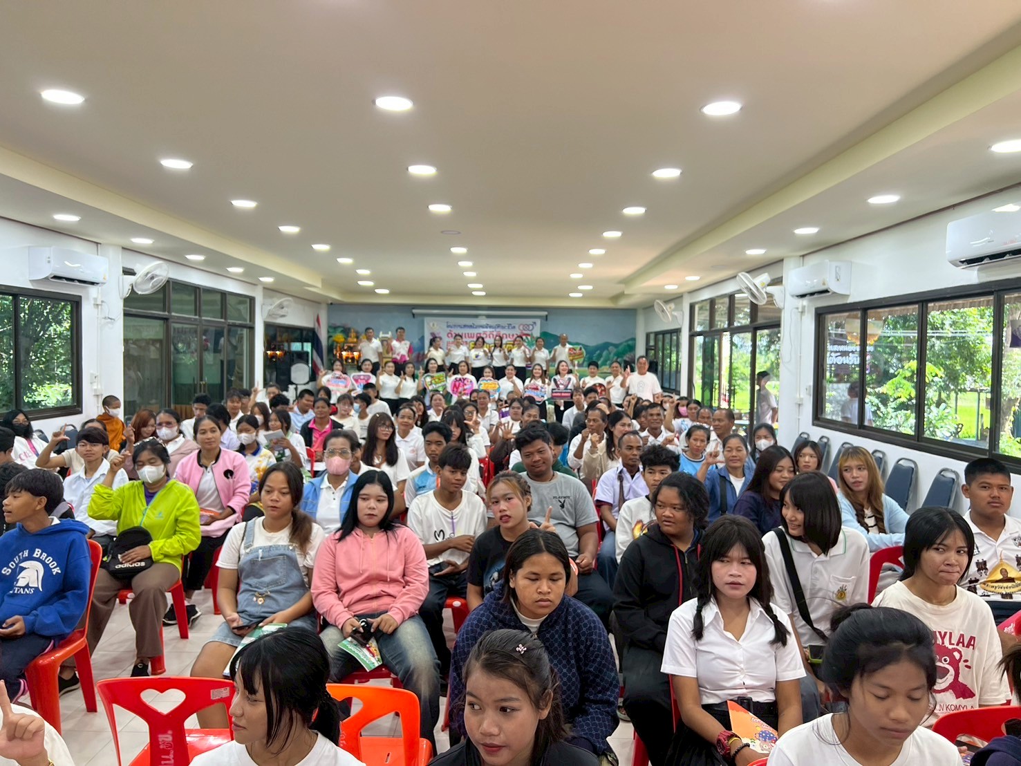โครงการส่งเสริมการเรียนรู้ทักษะชีวิตด้านเพศวิถีศึกษาและการป้องกันยาเสพติด สกร.ระดับอำเภอขุขันธ์